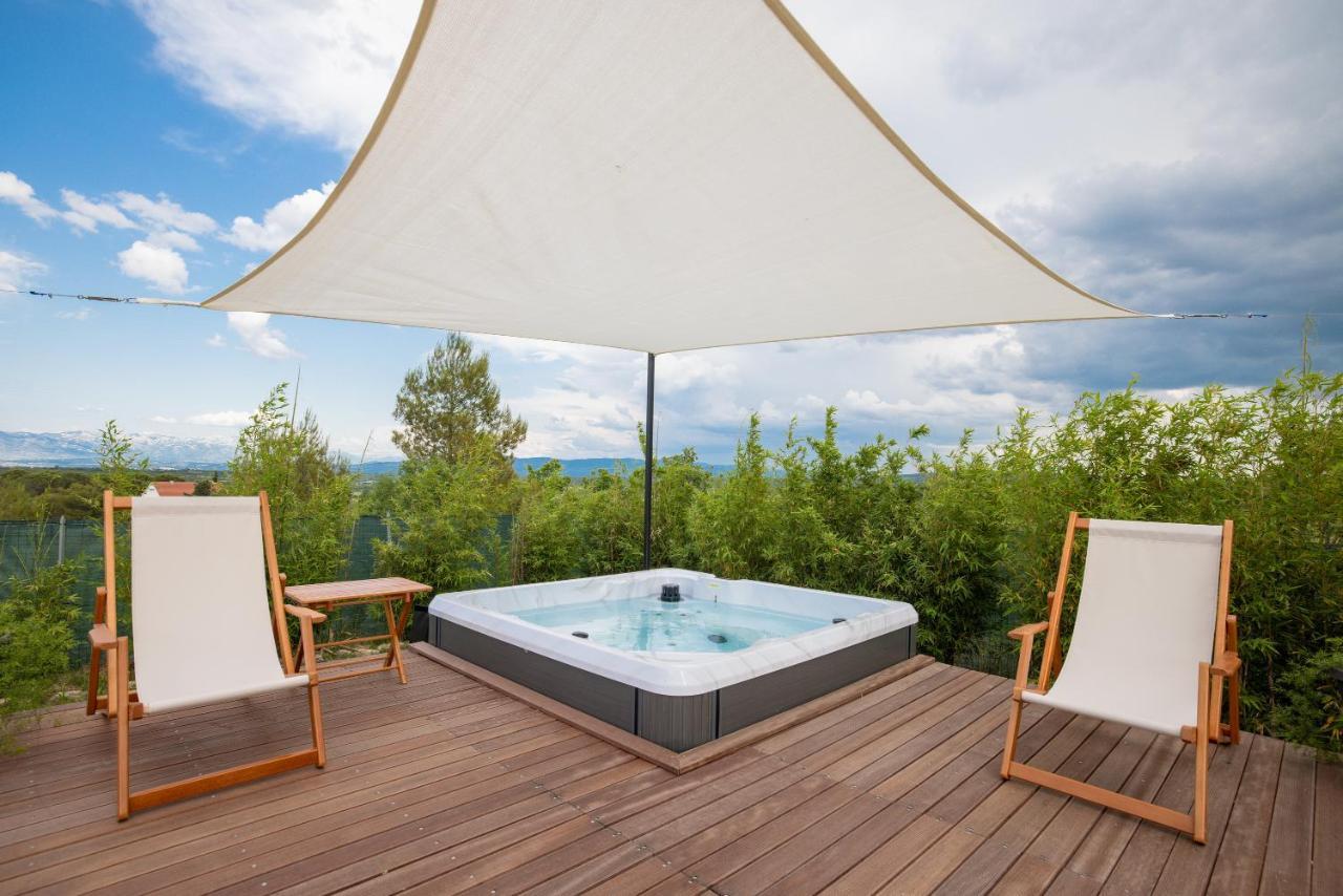 Villa Ena With Pool & Jacuzzi Donji Kasic المظهر الخارجي الصورة